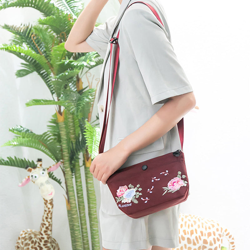 Women's Ethnic Flower Embroidered Shoulder Bag