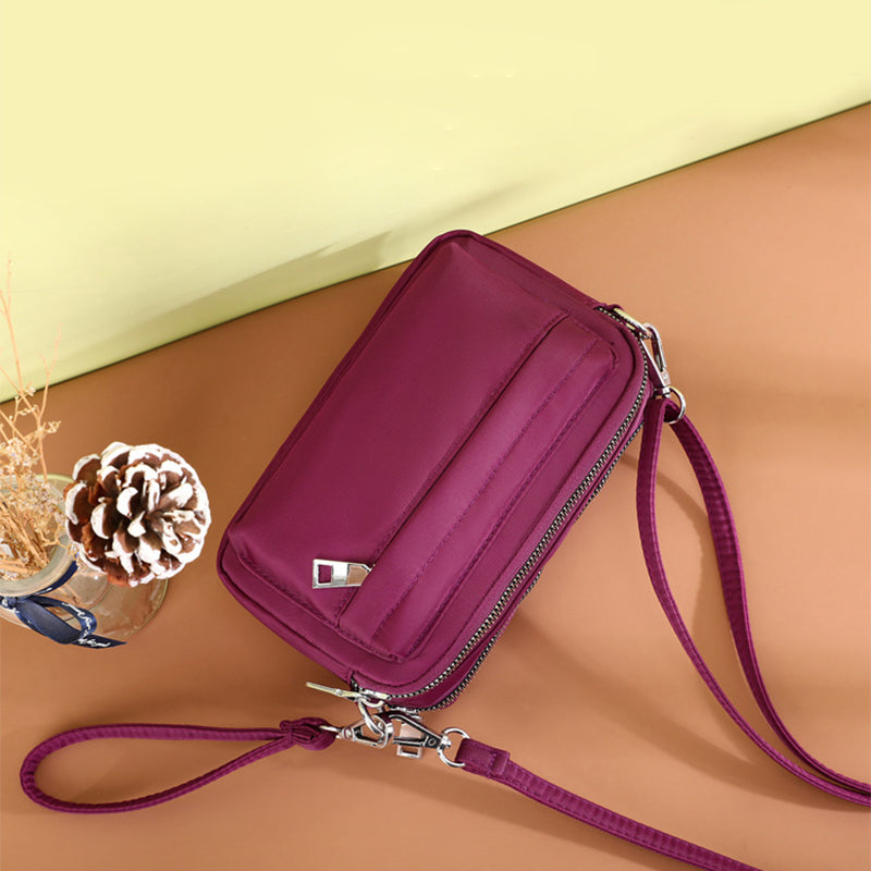 Women's fashionable shoulder bag made of nylon
