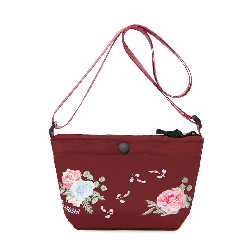 Women's Ethnic Flower Embroidered Shoulder Bag