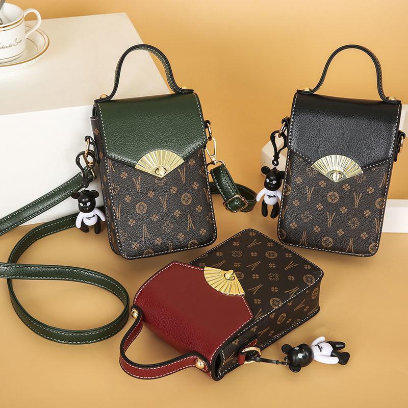 New Retro Fashion Cross Flower Envelope Design Mini Mobile Phone Bag