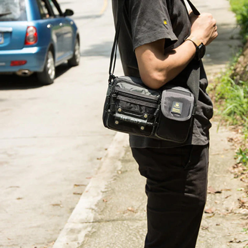 Men's casual shoulder bag