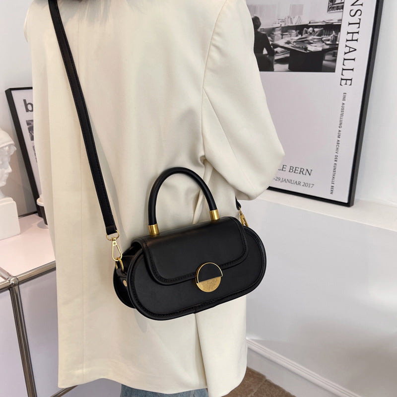 Retro Chic Shoulder Bag