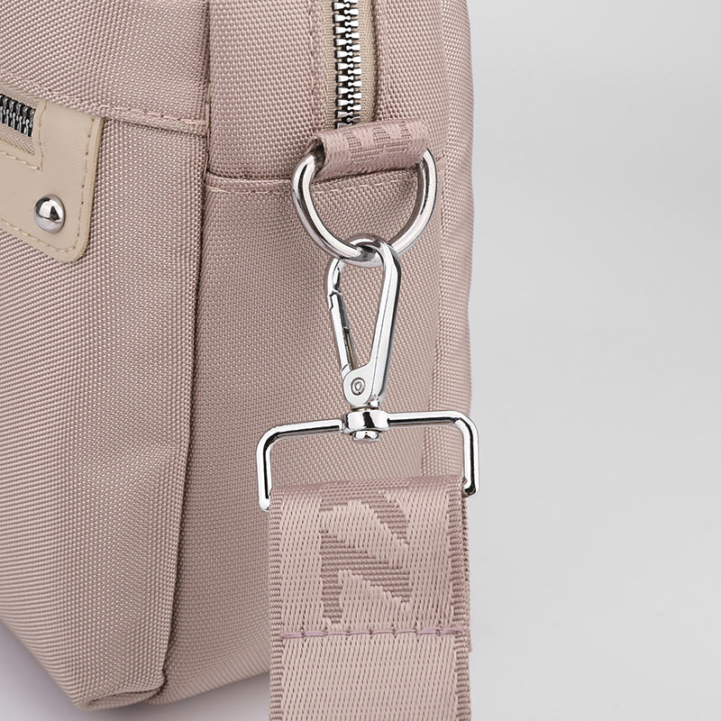 Simple Fashionable Nylon Shoulder Bag