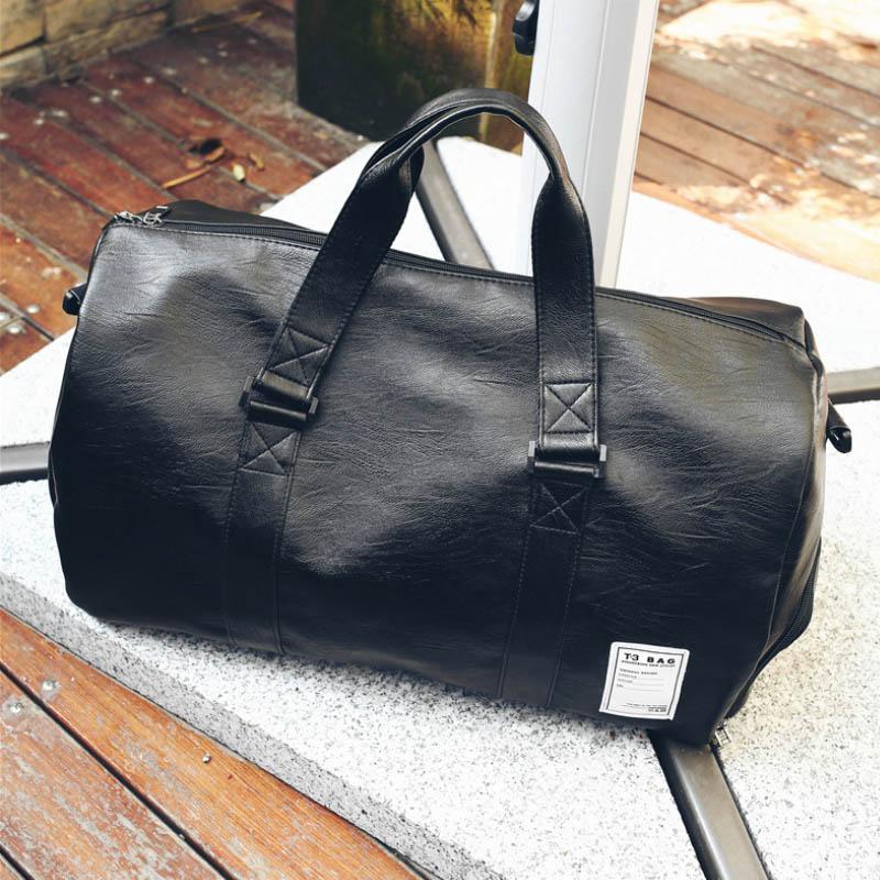 Lightweight waterproof travel bag