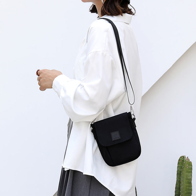 Women's Solid Nylon Shoulder Bag