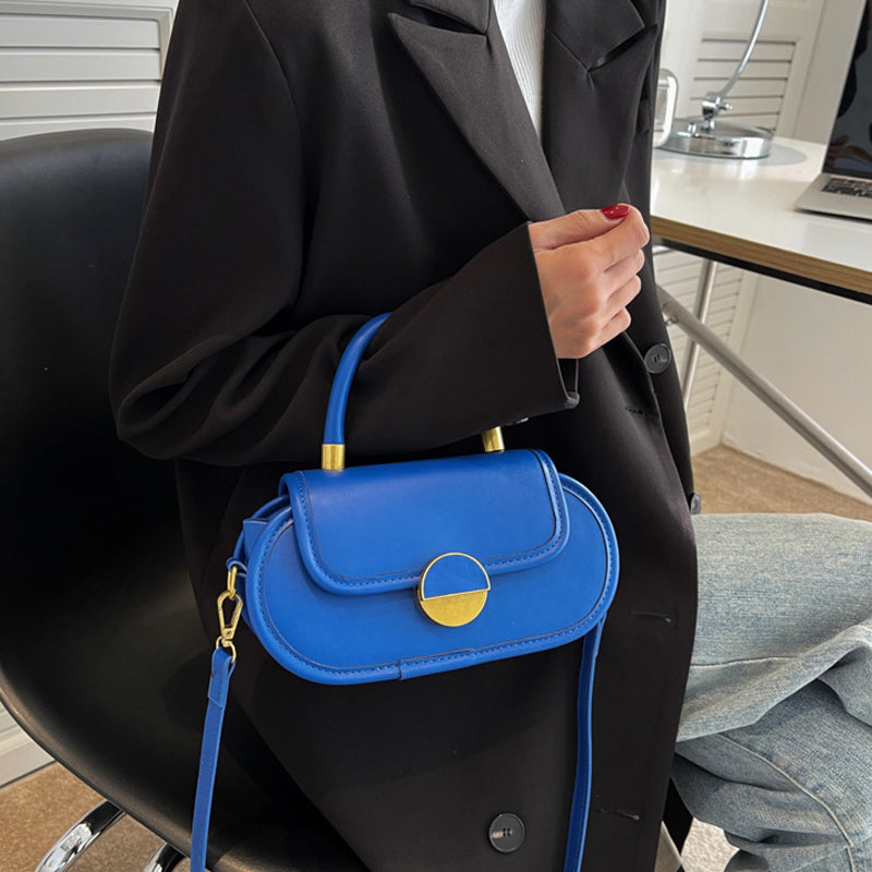 Retro Chic Shoulder Bag