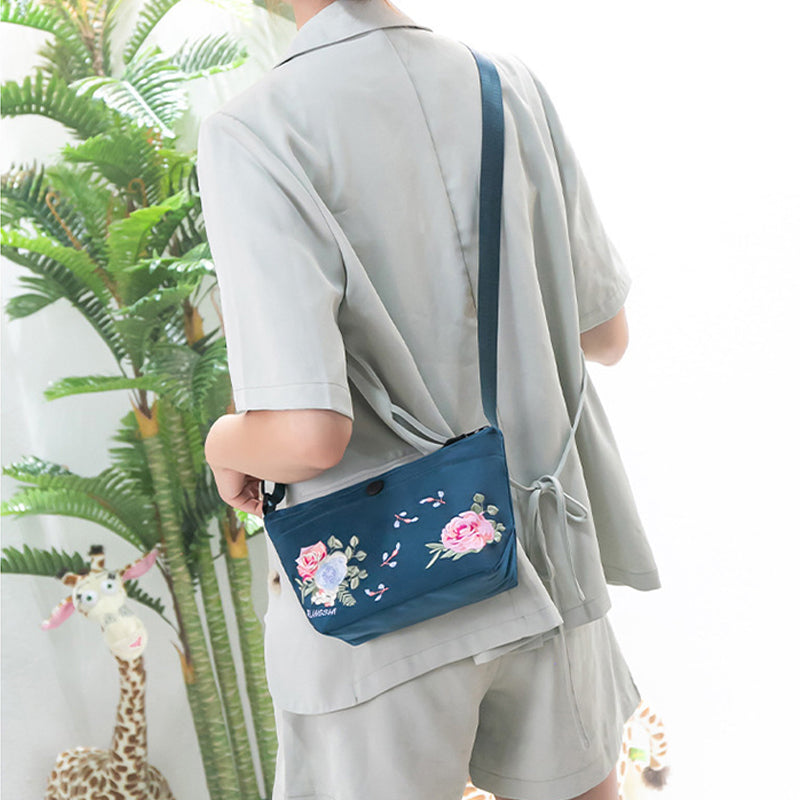 Women's Ethnic Flower Embroidered Shoulder Bag
