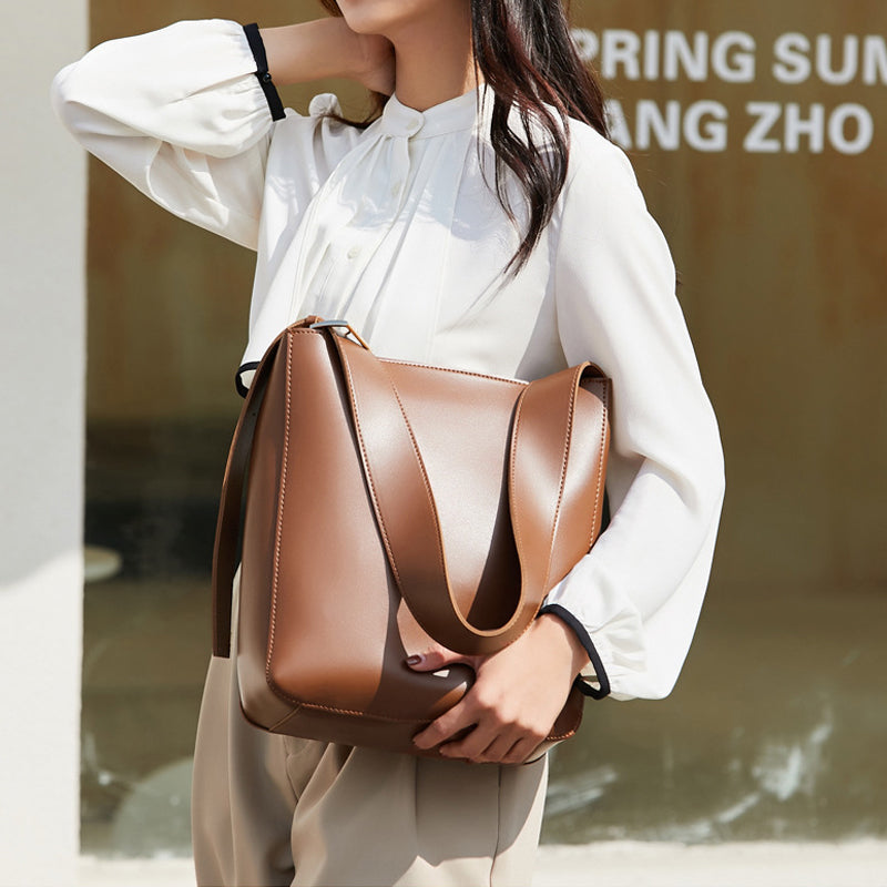 Large Capacity Fashionable Bucket Bag