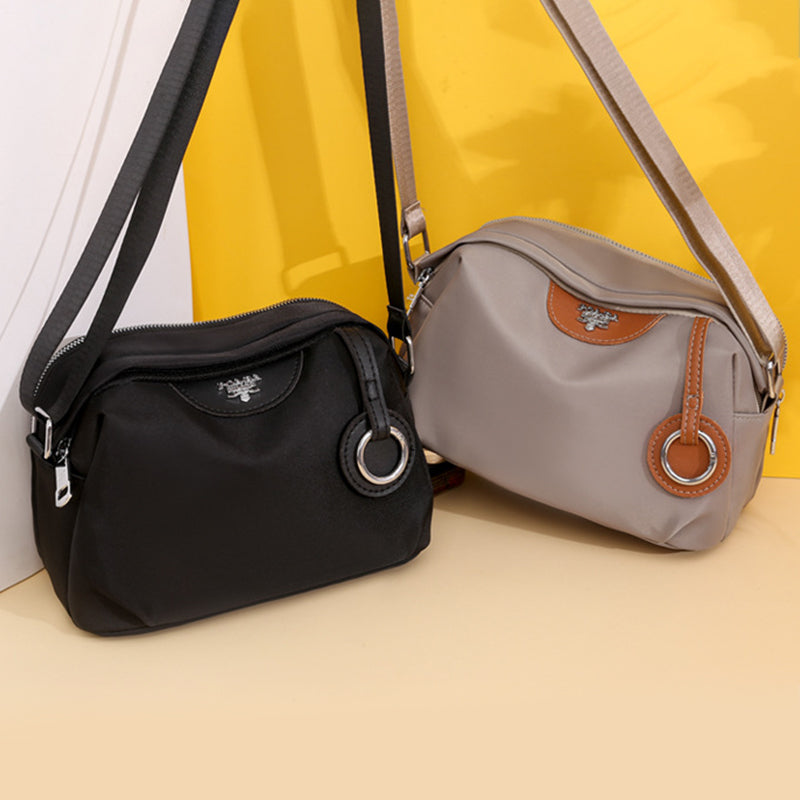 Large Capacity Lightweight Casual Shoulder Bag