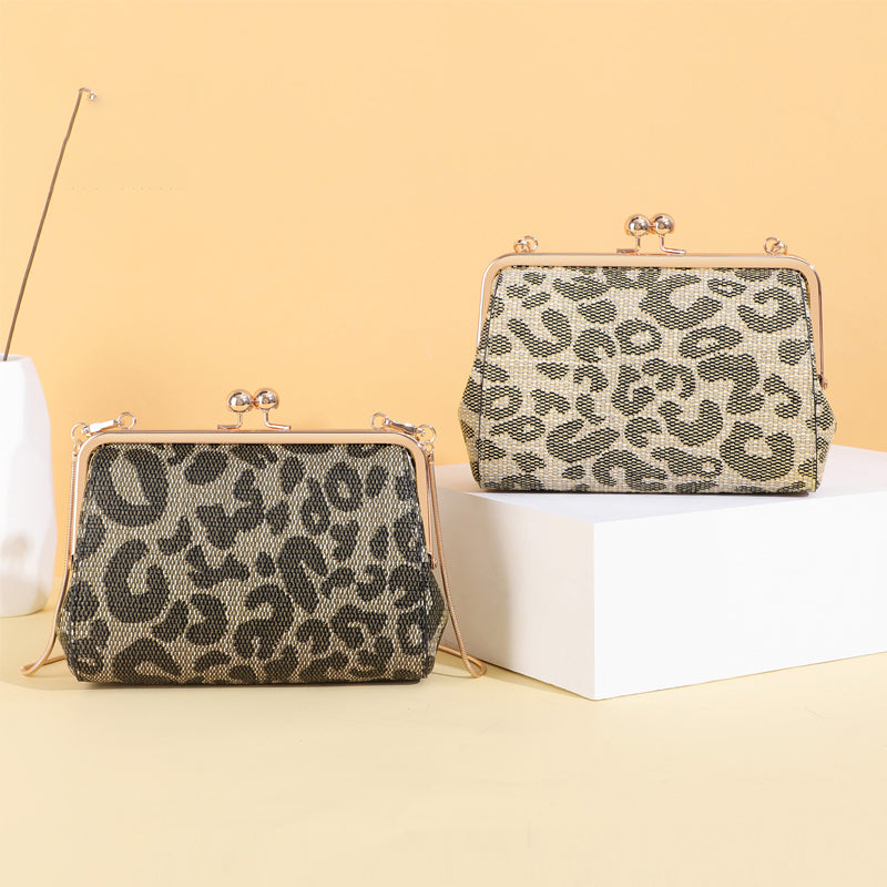 Vintage leopard print bag 🐆